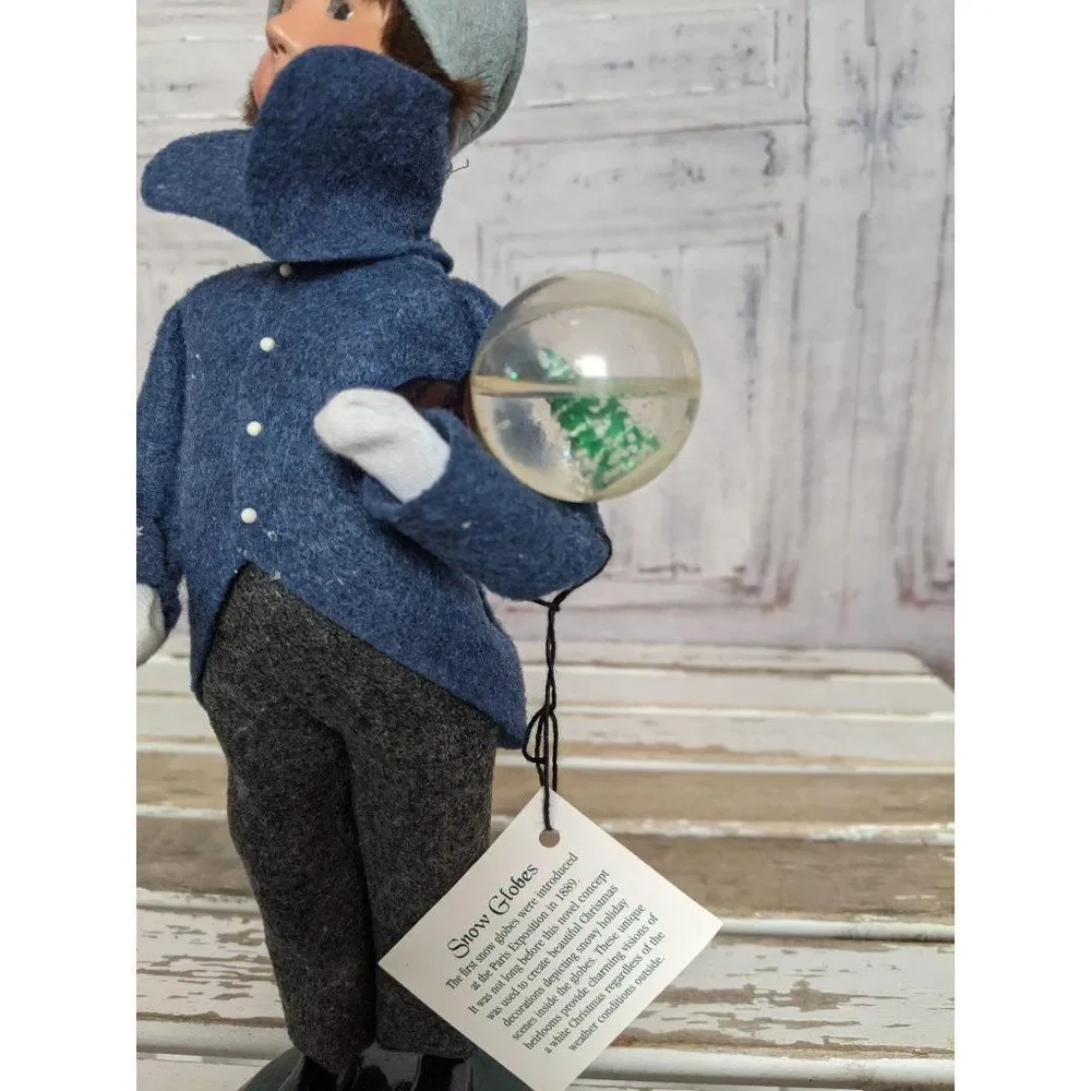Byers choice snow globe Christmas traditions boy f‎
